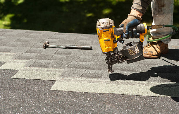 Best New Roof Installation  in Eastpointe, MI